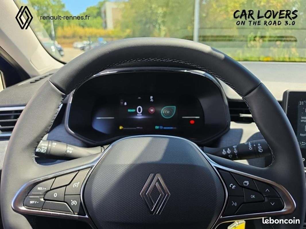 Renault Clio V E-Tech full hybrid 145 ch GSR2 Evolution (image 8)