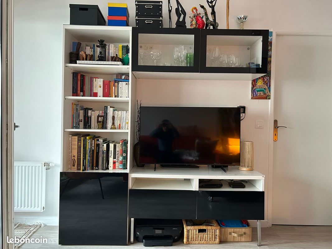 Meuble TV IKEA / Bibliothèque (image 1)