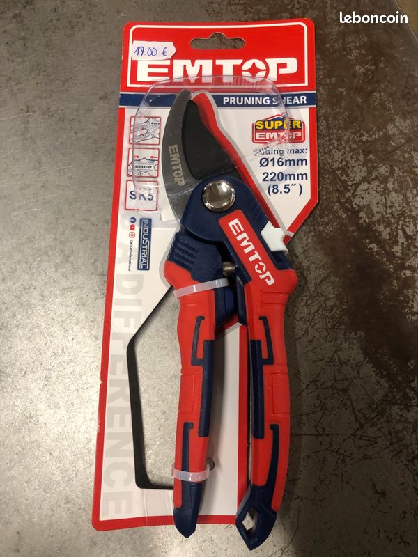 Promo Sécateur emtop diamètre de coupe 16 mm 12.90 euros Boyer Motoculture (image 1)