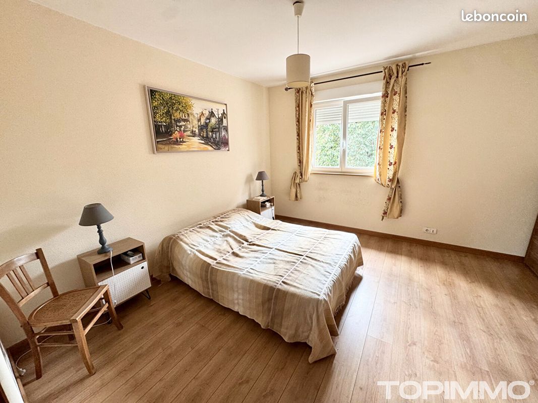 Propriété 9 pièces 228 m² (image 13)