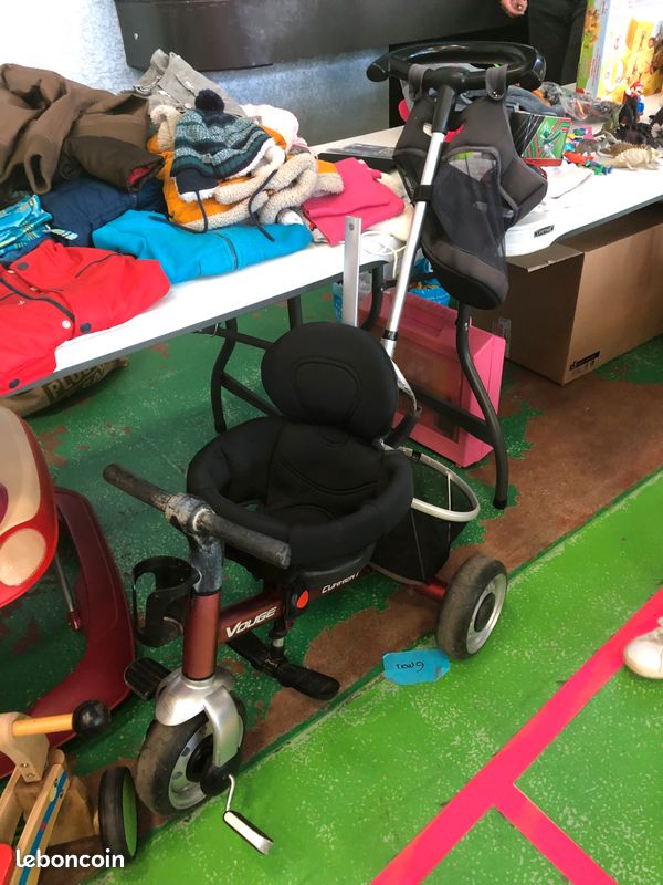 Tricycle enfant évolutif Vélos