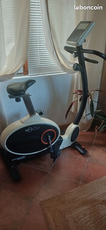 Velo d'appartement (image 1)