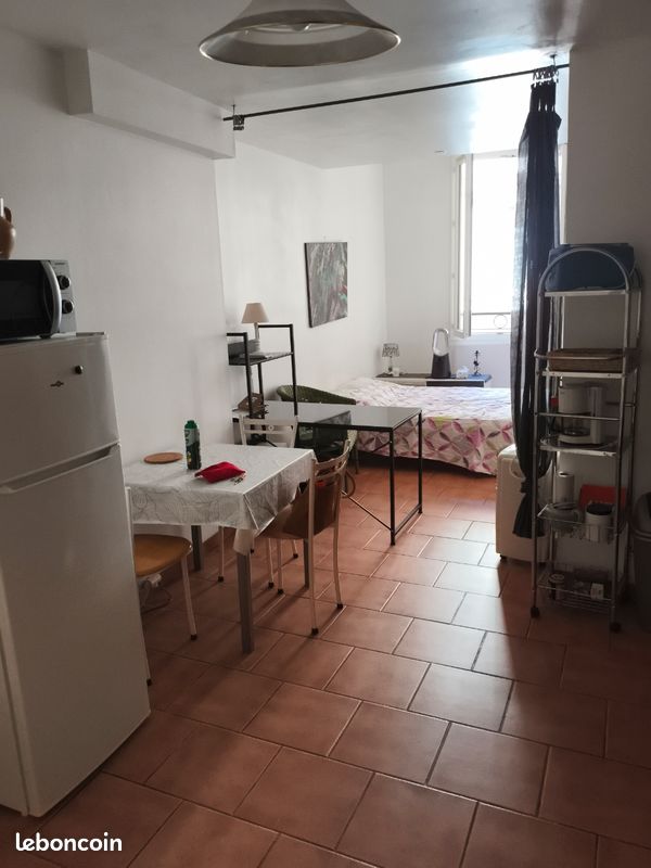 Appartement 1 pièce 25 m² · à Avignon · 25 m² · 460 €