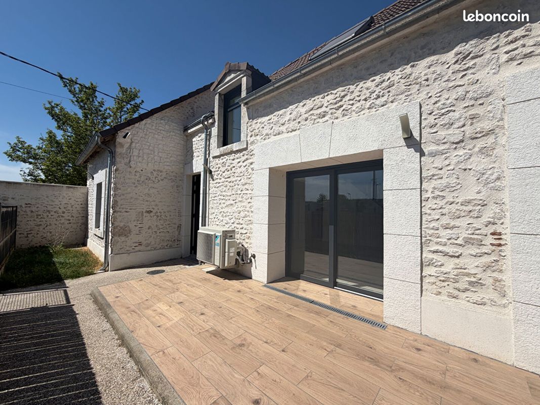 Maison 5 pièces 92 m² · à La Chapelle-Saint-Mesmin · 92 m² · 267 382 €