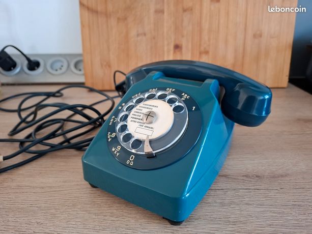 ancien telephone fixe socotel s63 cadran gros chiffre vintage deco