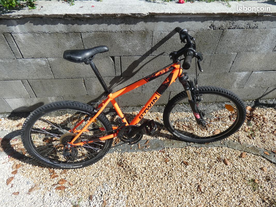 20 Inch Rockrider 500 Orange Kids 24 Inch Mountain Bike 2023 B