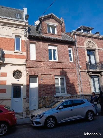 Maison 4 pièces 130 m² · à Chauny · 130 m² · 850 €/mois