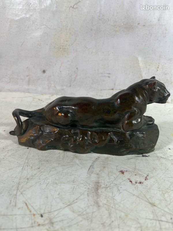 Panthère en bronze signée BARYE panthère de Tunis sculpture animalière ancien (image 12)