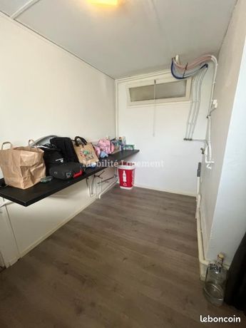 https://img.leboncoin.fr/api/v1/lbcpb1/images/17/83/57/17835709124e401a014a447fb9e2e7ddb550c635.jpg?rule=ad-image