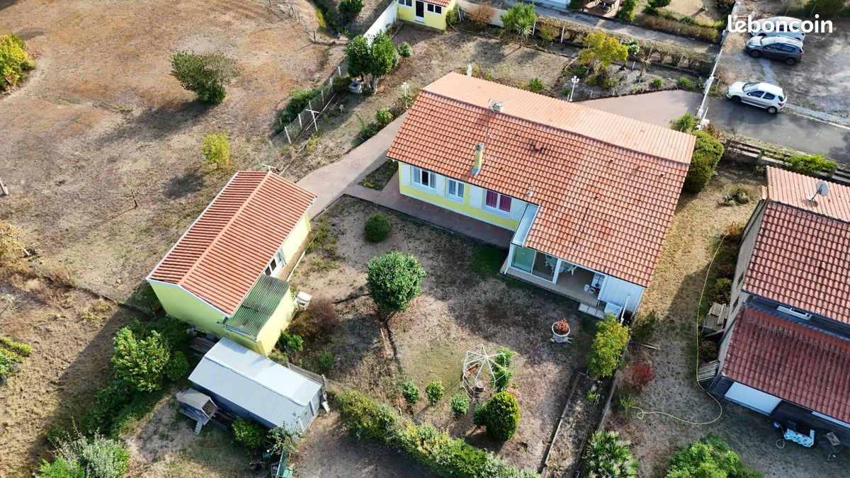 Maison 5 pièces 110 m² · à Bias · 110 m² · 255 000 €