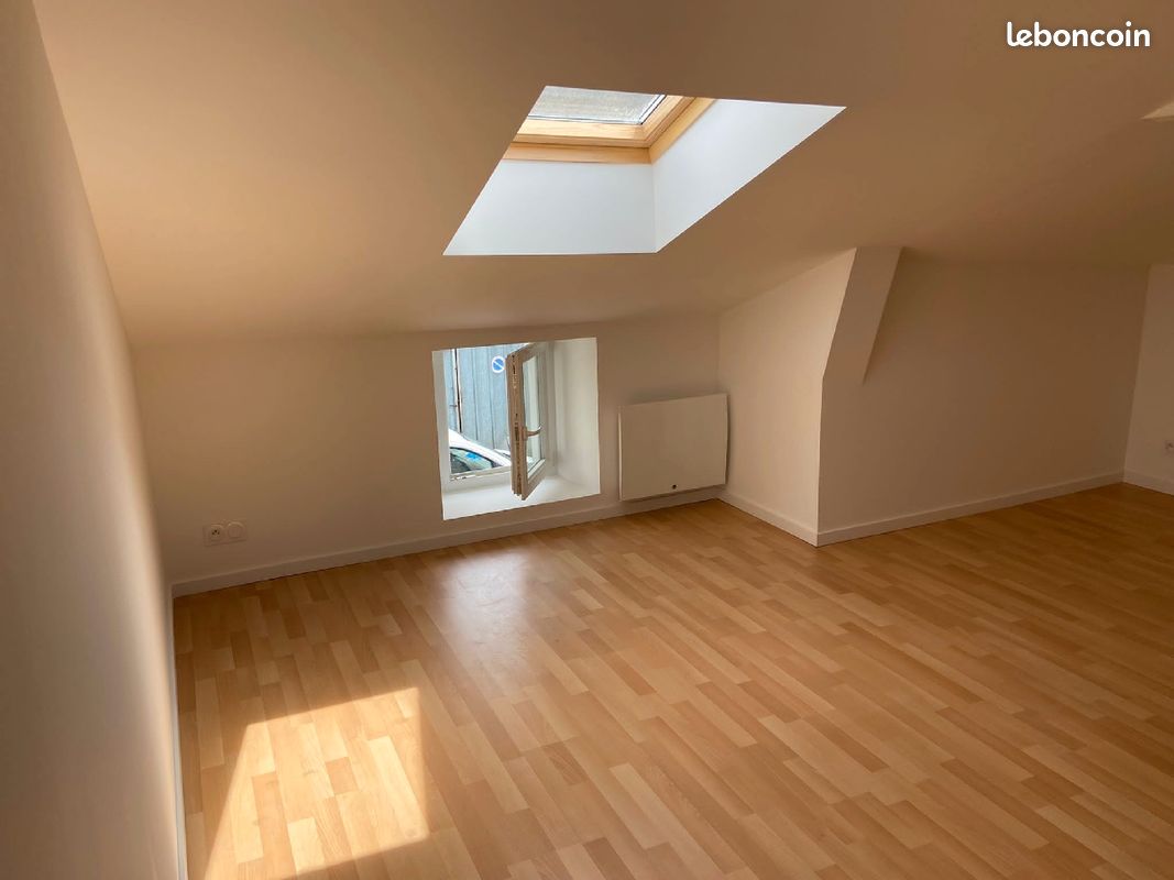 Maison de bourg rénovée - Saint Maurice Étusson 79150 La Fougereuse (image principale 1)