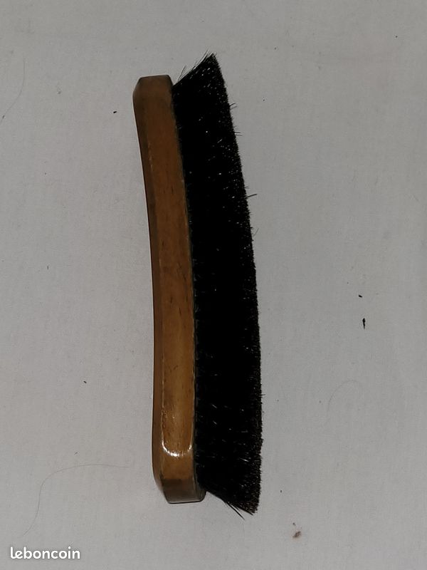 Brosse à vêtement - vintage (image 1)
