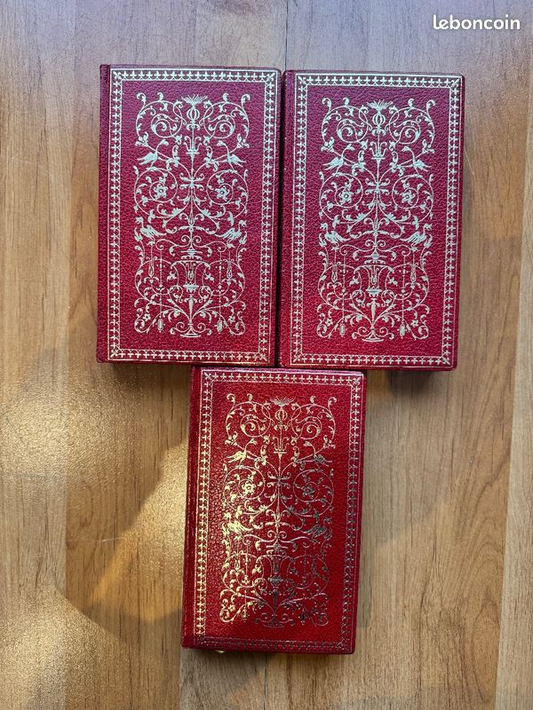 Anna Karenine Tolstoi 3 volumes reliure rouge dorée Cercle Bibliophile bon état (image 4)