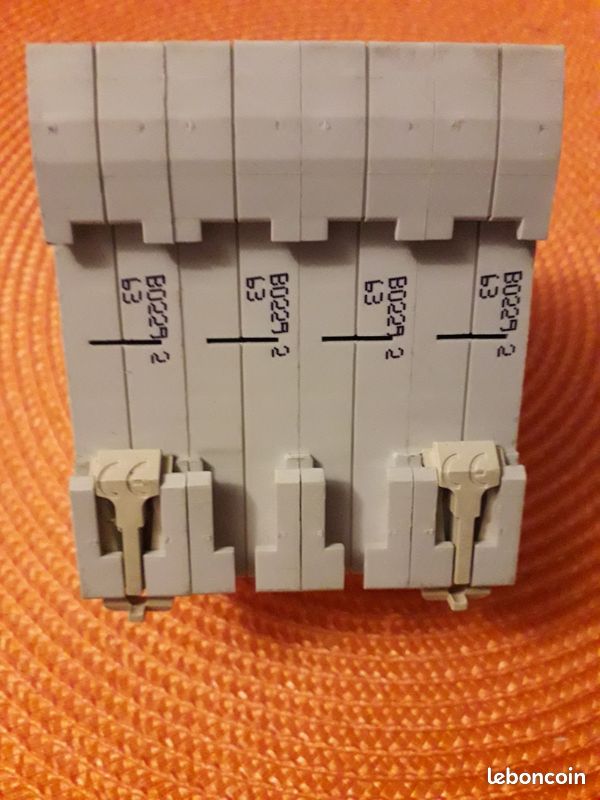 Interrupteur modulaire pour tableau électrique (image 3)