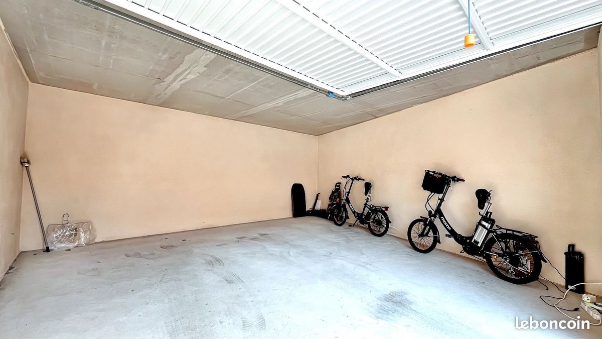 Parking 26 m² · à Valras-Plage · 26 m² · 45 000 €
