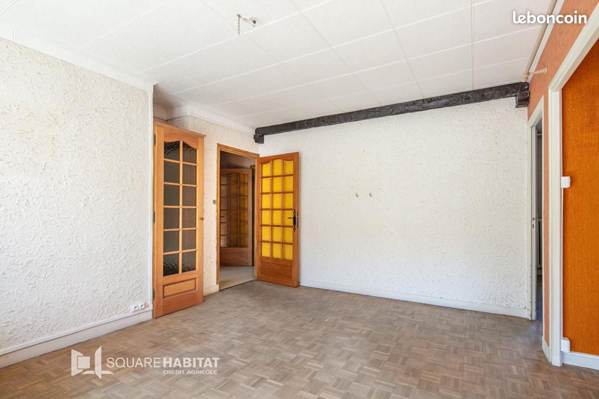 Appartement 4 pièces 61 m² · à Fontaine · 61 m² · 80 000 €