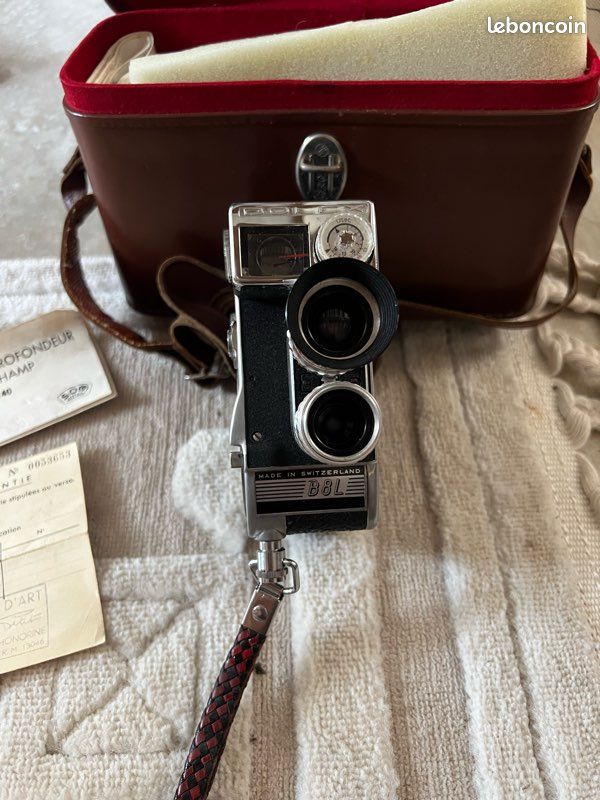 Caméra vintage Bolex Paillard B8L – Made in Switzerland – 8 mm (image 2)