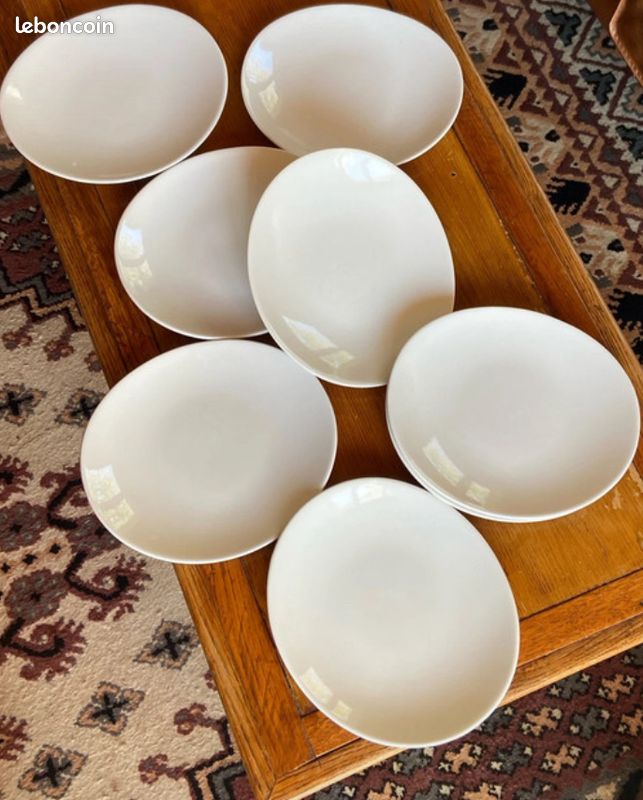 Assiettes blanches (image 2)