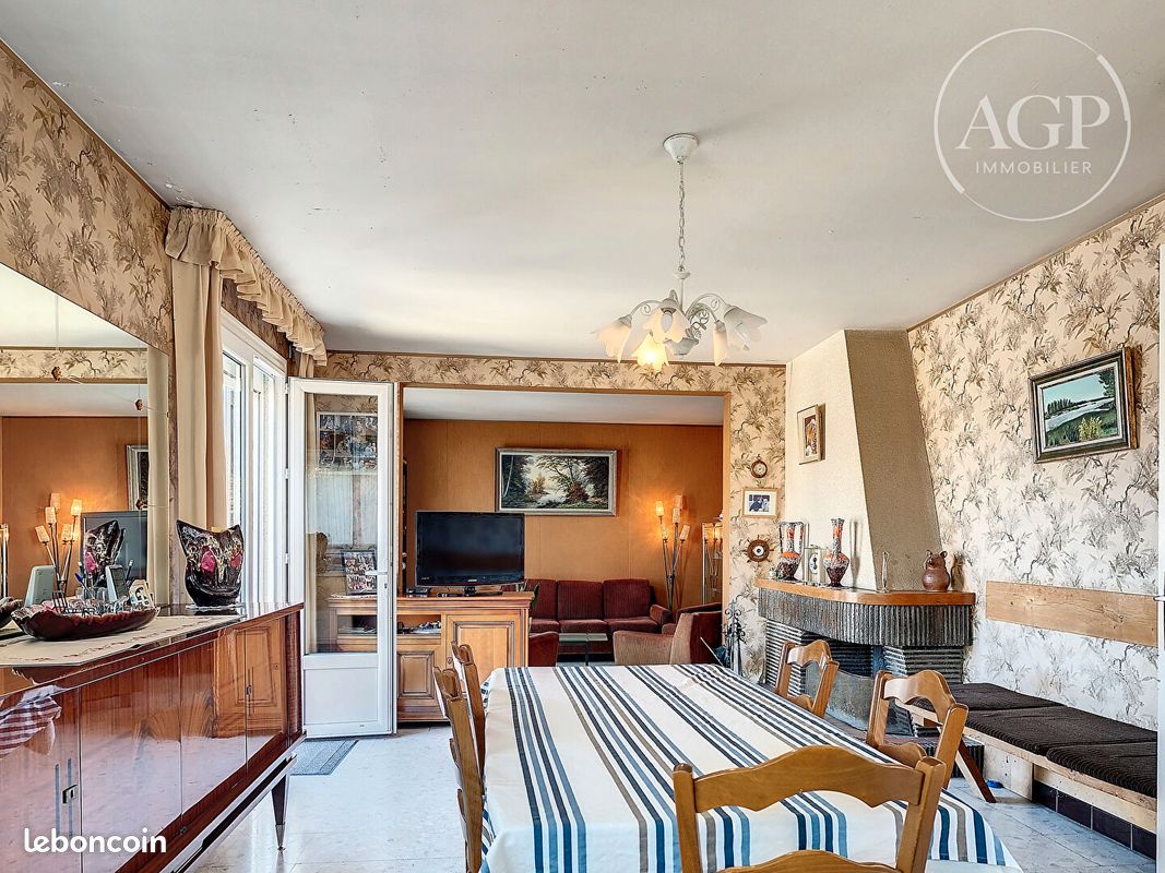 Maison 6 pièces 142 m² · à Nibelle · 142 m² · 137 800 €