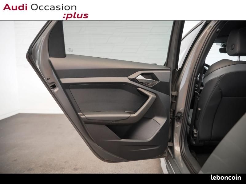 Audi A1 Sportback 30 TFSI 110ch S line S tronic 7 (image 19)