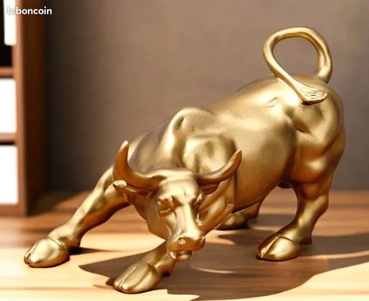 Statue Taureau Wall Street En Acrylique Ambre 22cm - Feng Shui Décoration Maison Bureau