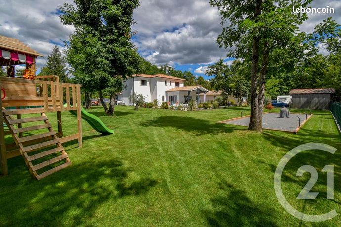 Maison 6 pièces 159 m²