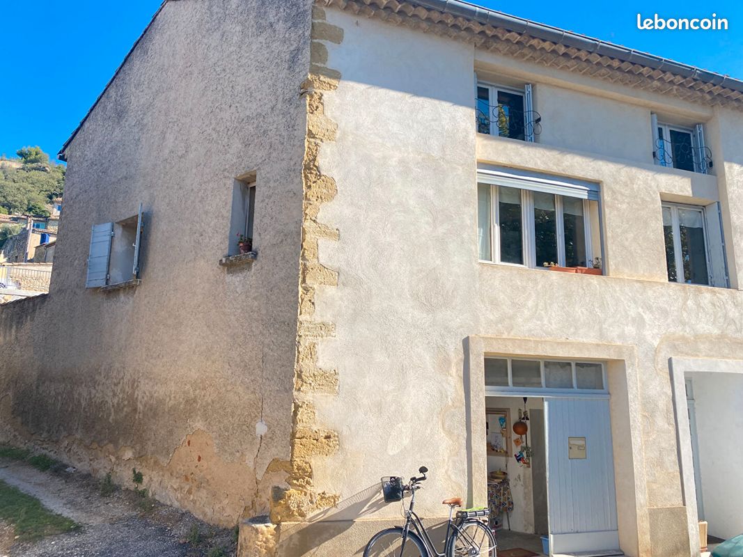 Maison 7 pièces 136 m² · à Cadenet · 136 m² · 340 000 €