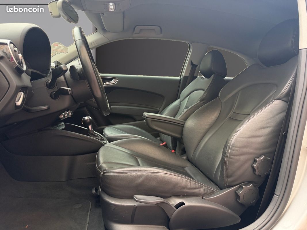 AUDI A1 1.4 TFSI 122 S LINE 122Ch Entretien Audi Garantie 12 mois (image 11)