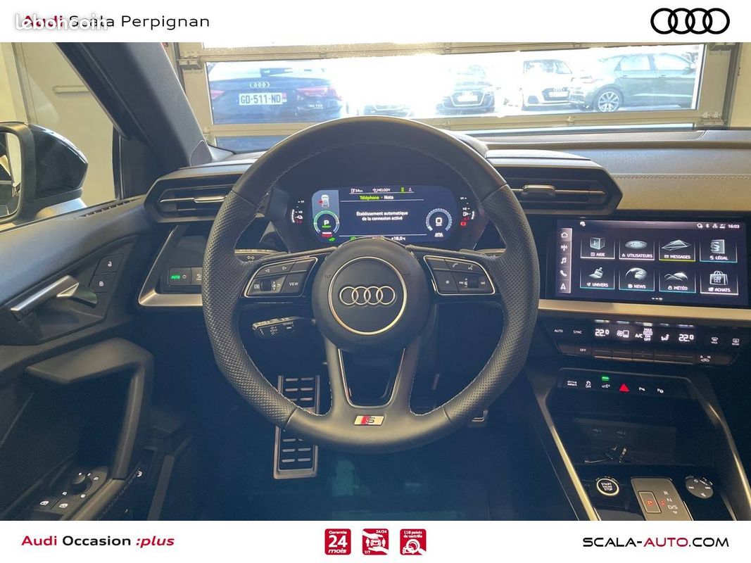 AUDI A3 Sportback 40 TFSIe 204 S tronic 6 S Line (image 8)