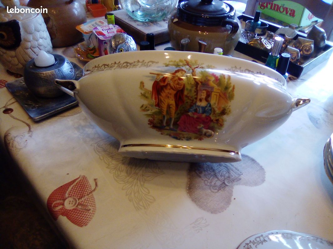 Lot service de veritable porcelaine chauvigny (image 5)