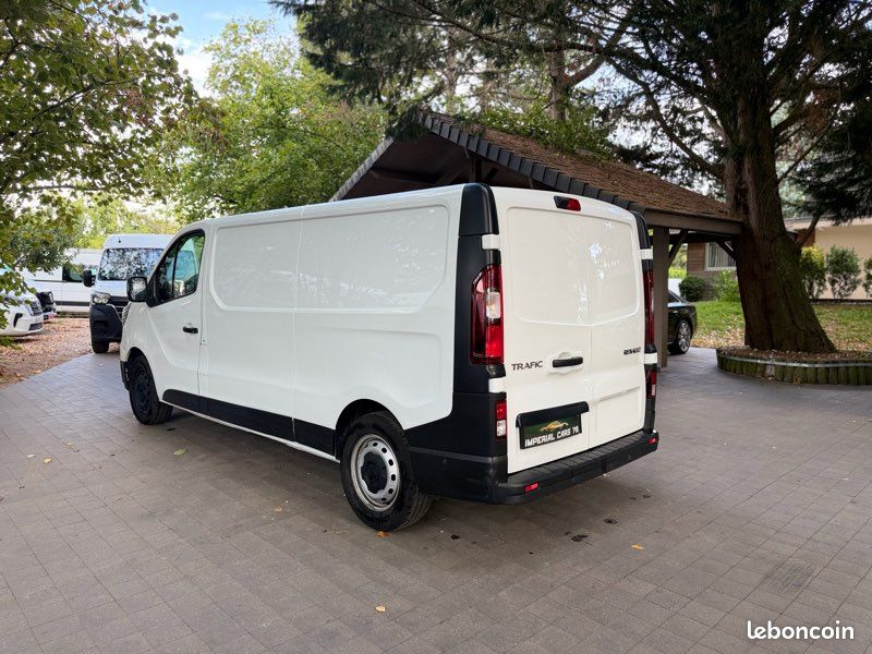 Renault Trafic 2.0 Blue dCi 150 L2H1 Grand Confort EDC Fourgon 2023 – photo 4