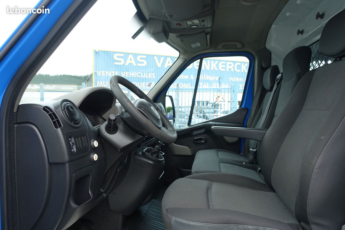 9990 ht renault master l2h2 confort 2.3 dci 100ch atelier - 158876 km (image 9)