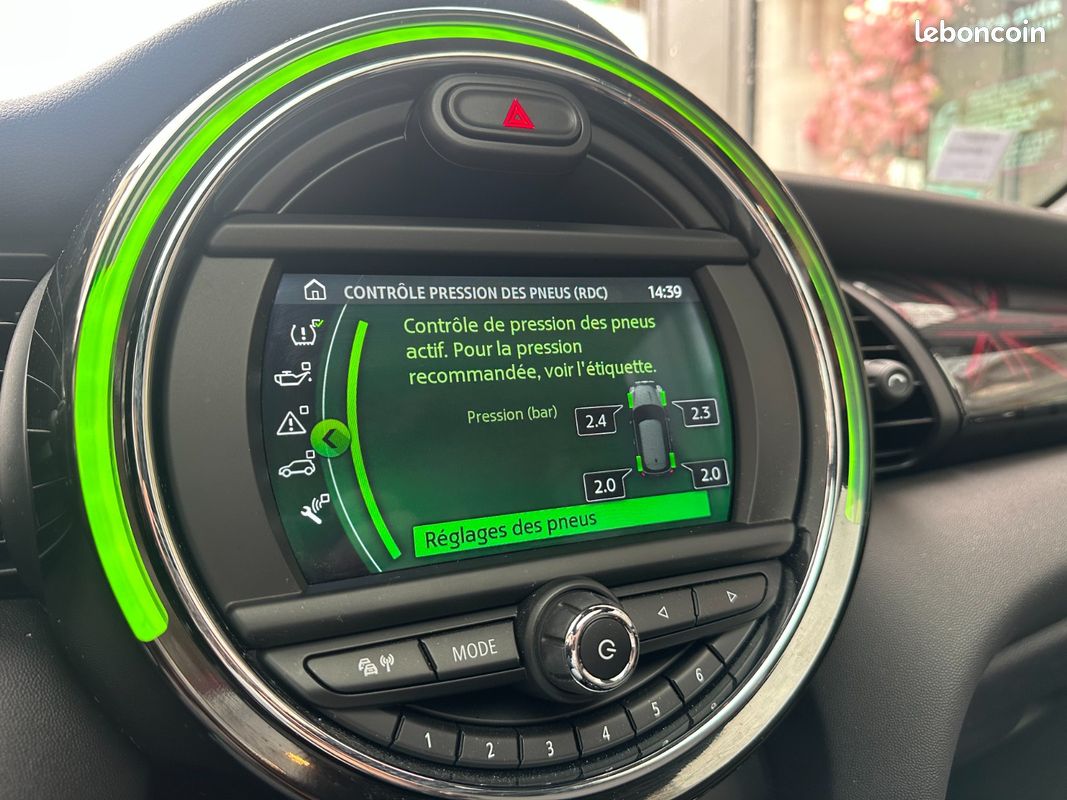 Mini cooper s 2.0 l greenwich / toit ouvrant / apple carplay / pneus avant neuf (image 37)