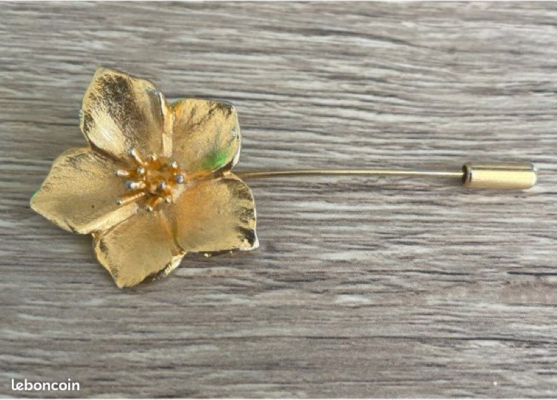 Ancienne épingle broche (image 1)