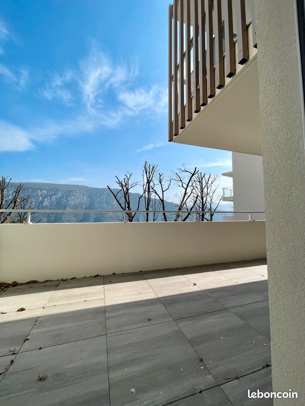 Appartement 3 pièces 72 m² · à Gilette · 72 m² · 376 000 €
