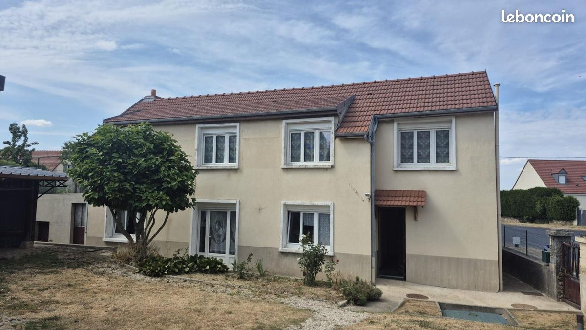 Maison 5 pièces 118 m² · à La Chapelle-sur-Chézy · 118 m² · 179 000 €