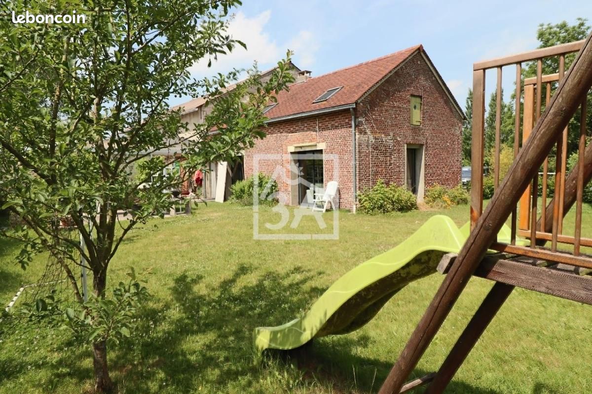 Maison 7 pièces 115 m² · à Oudezeele · 115 m² · 449 900 €