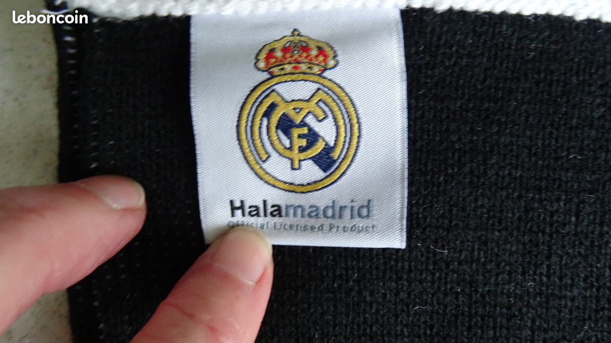 La Liga Scarf Striped Real Madrid CF – GameOn!Ottawa