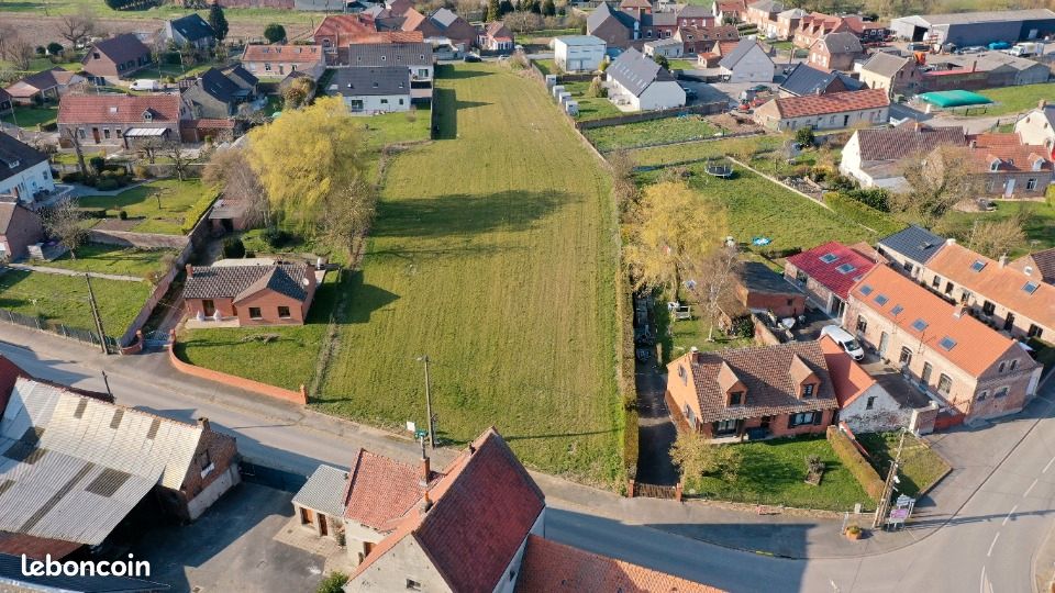 Terrain 831 m² Cuvillers · 65 000 €