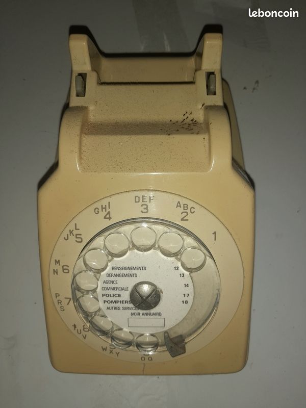 Téléphones anciens + pièces (image 6)