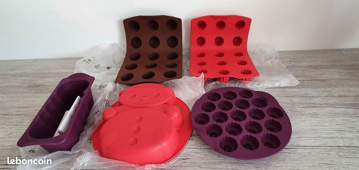Tupperwares (image 6)