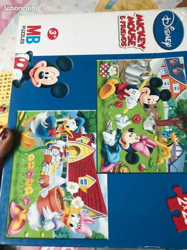 Lot de puzzles 2x20 et 48 pièces (image 1)