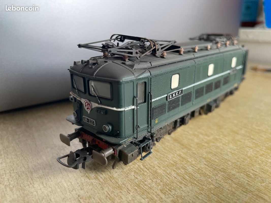 Locomotive électrique de la série BB 15000 de la SNCF