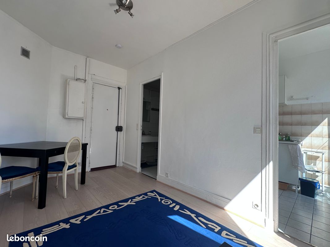 Appartement 2 pièces 23 m² · à Ivry-sur-Seine · 23 m² · 720 €/mois