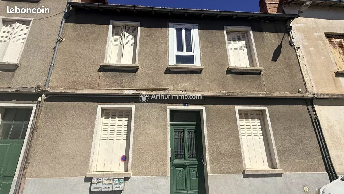Immeuble 7 pièces 130 m² · à Millau · 130 m² · 223 000 €