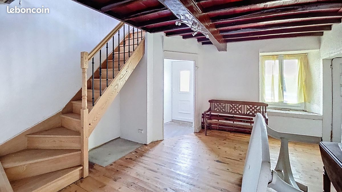 Maison 5 pièces 116 m² · à Montferrat · 116 m² · 149 000 €