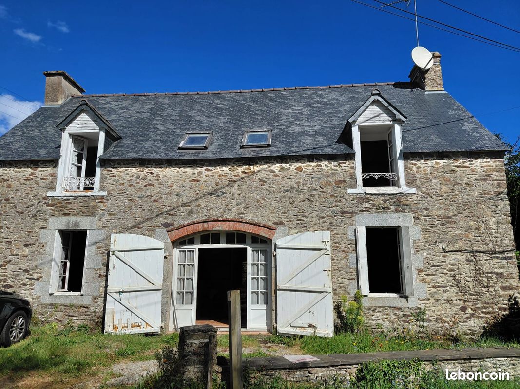 Maison 5 pièces 124 m² · à Saint-Martin-des-Prés · 124 m² · 126 500 €