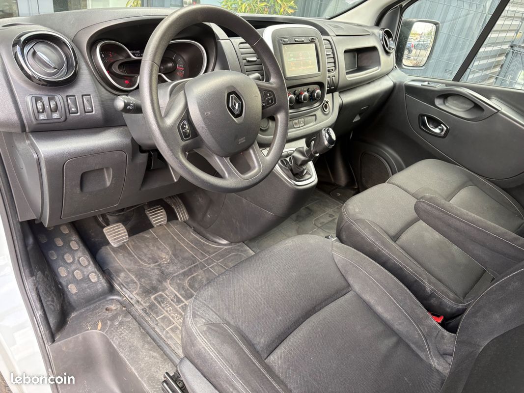 RENAULT TRAFIC COMBI L1H1 1.6 DCI 120CH 6 PLACES GALLERIE / CAMERA DE RECUl (image 8)