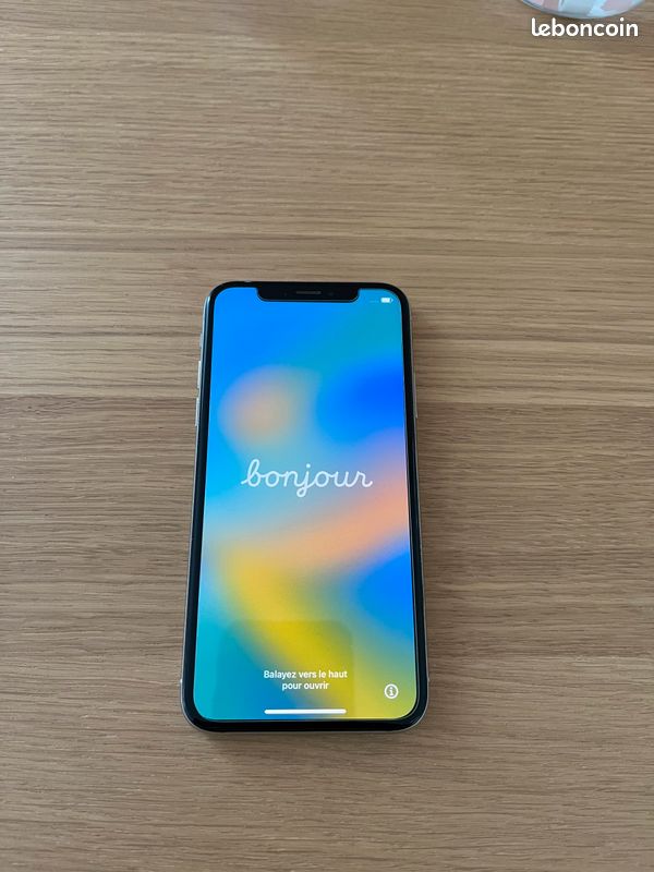 IPhone X 256 GO très bon etat (image 1)
