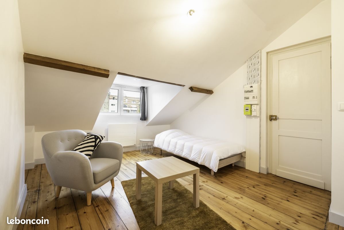 Appartement 1 pièce 18 m² · à Lille · 18 m² · 495 €/mois